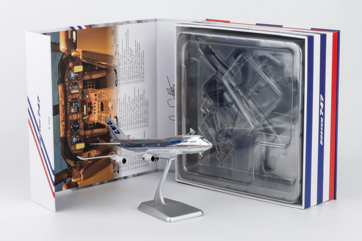 NG Models The Boeing Company Boeing House Colors Boeing 747-400 N401PW (Ultimate) 1/400 Aircraft Scale Model