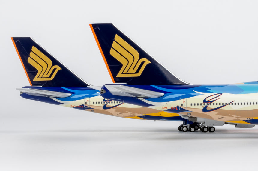 NG Models Singapore Airlines "Tropical" livery Boeing 747-400 9V-SPK 1/400 Aircraft Scale Model