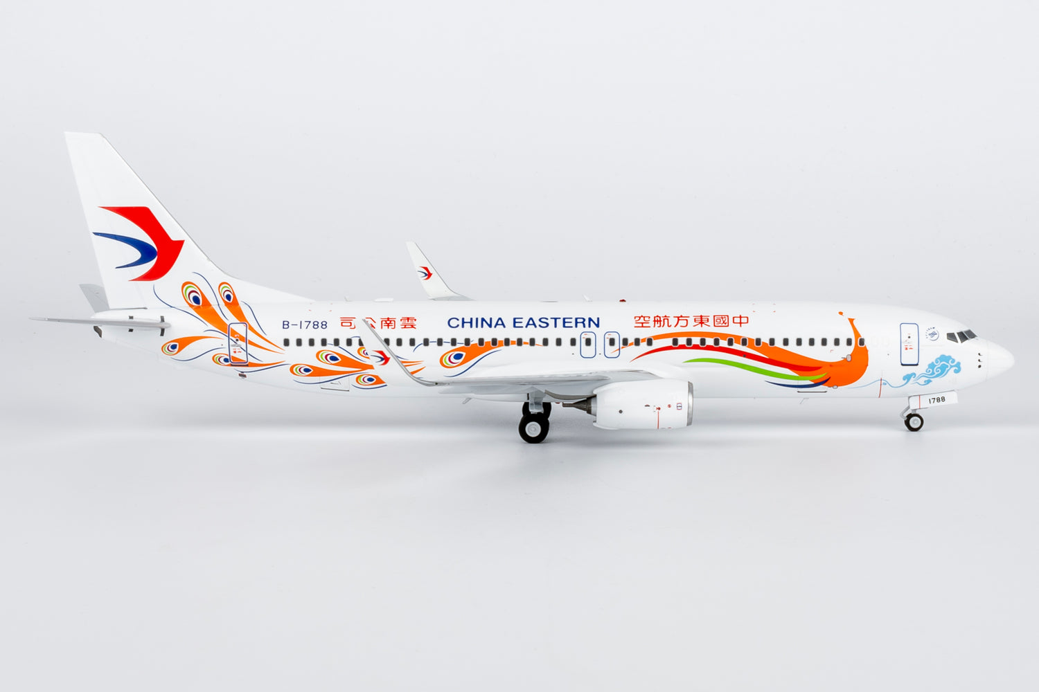 NG Models China Eastern Airlines "Orange Peacock" livery Boeing 737-800/w B-1788 1/200 Aircraft Scale Model