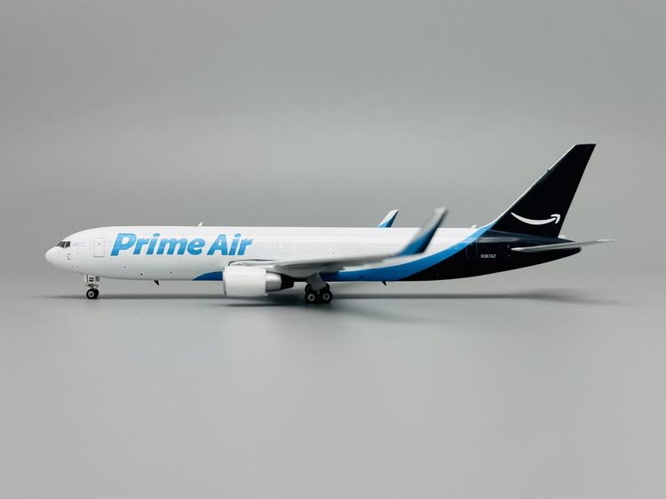 Phoenix Amazon Prime Air Boeing B767-300ER N367AZ 1/400 Aircraft Scale Model