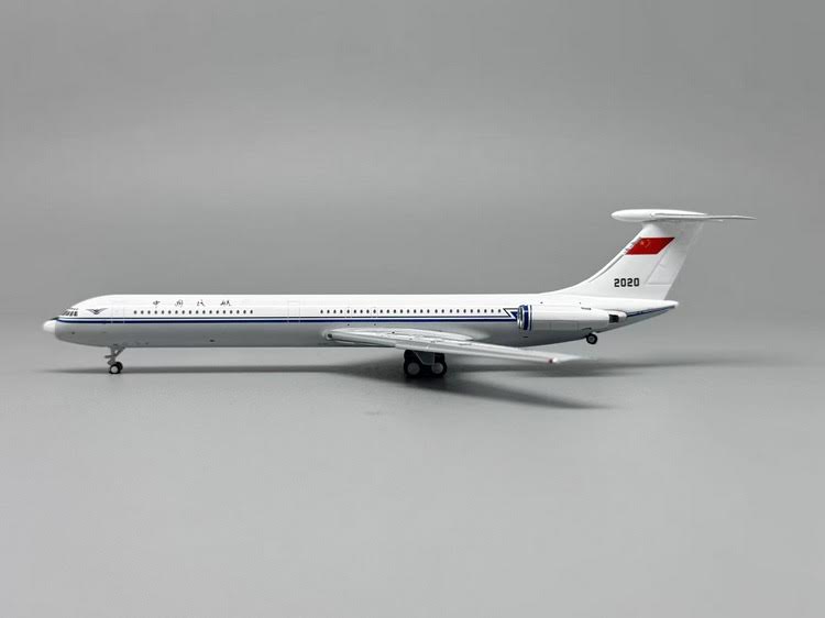 Phoenix CAAC Ilyushin IL-62 2020 1/400 Scale