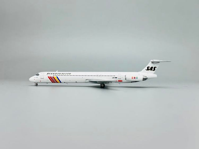 Phoenix Scandinavian SAS Mcdonnell Douglas MD-82 LN-RMN 1/400 Aircraft Scale Model