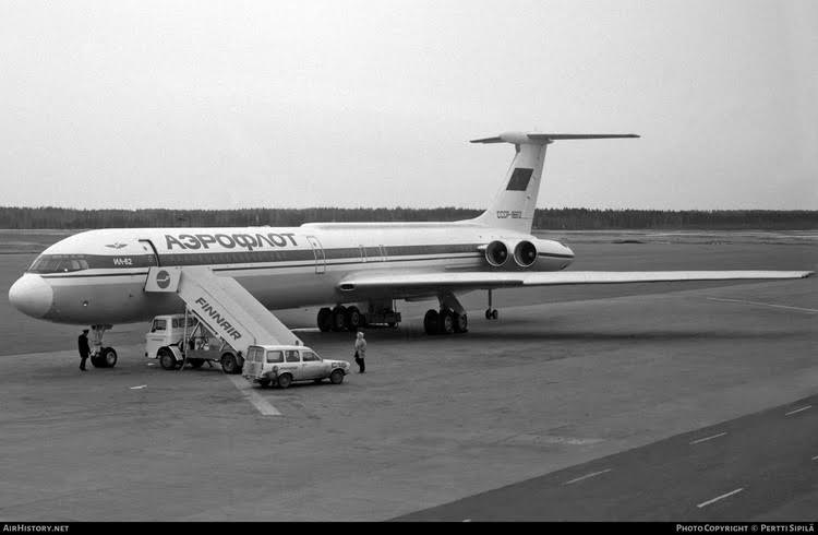 Phoenix Aeroflot (Leonid Breznhey’s plane) Ilyushin IL-62 CCCP-86612 1/400 Aircraft Scale Model