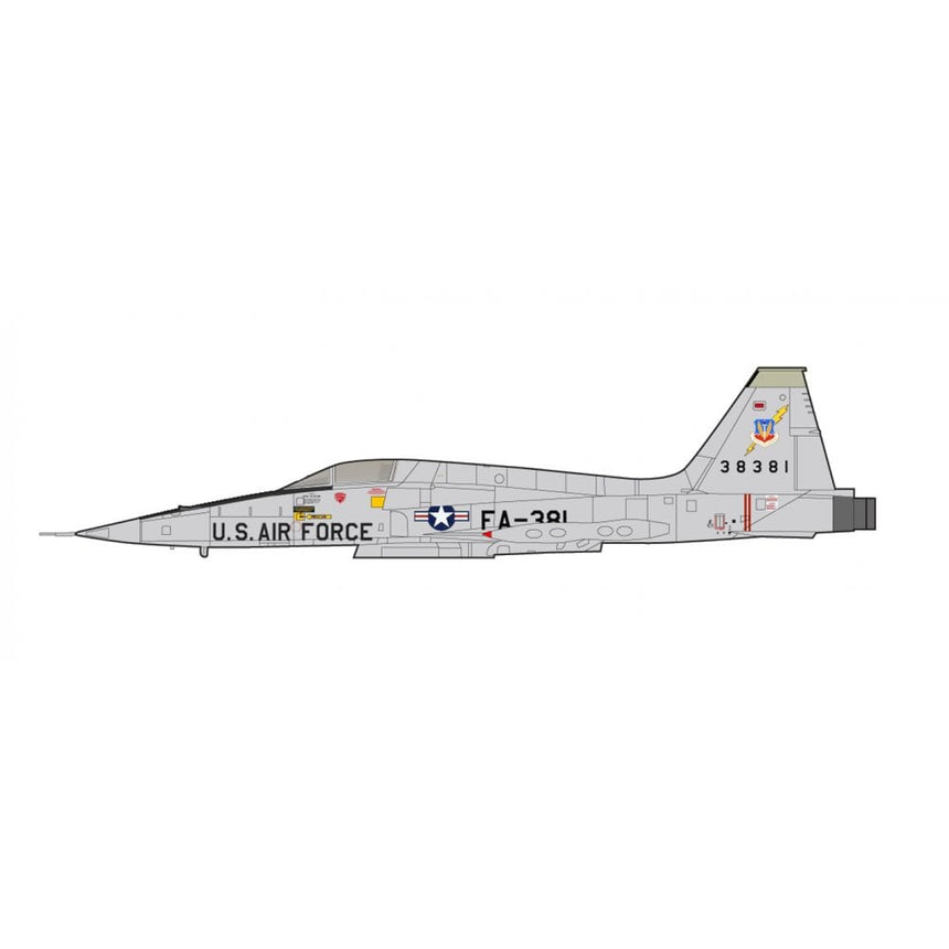 Hobby MasterF-5A Freedom Fighter 38381, USAF, 1960s 1/72 Scale