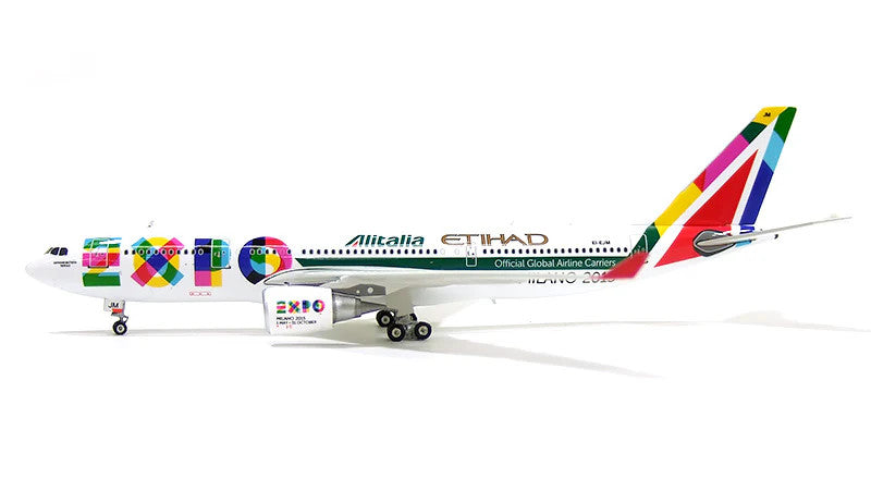 Phoenix Alitalia Airbus A330-200 'Expo 2015' EI-EJM 1/400 Aircraft Scale Model