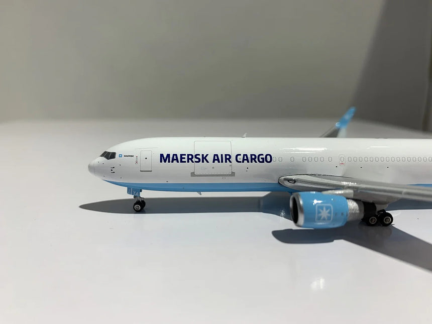 Phoenix Maersk Cargo Boeing 767-3P6 OY-SYA 1/400 Scale