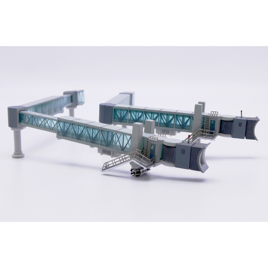 JC Wings Air Passenger Bridge B737 (Green) 1/400 Scale Model Accessory