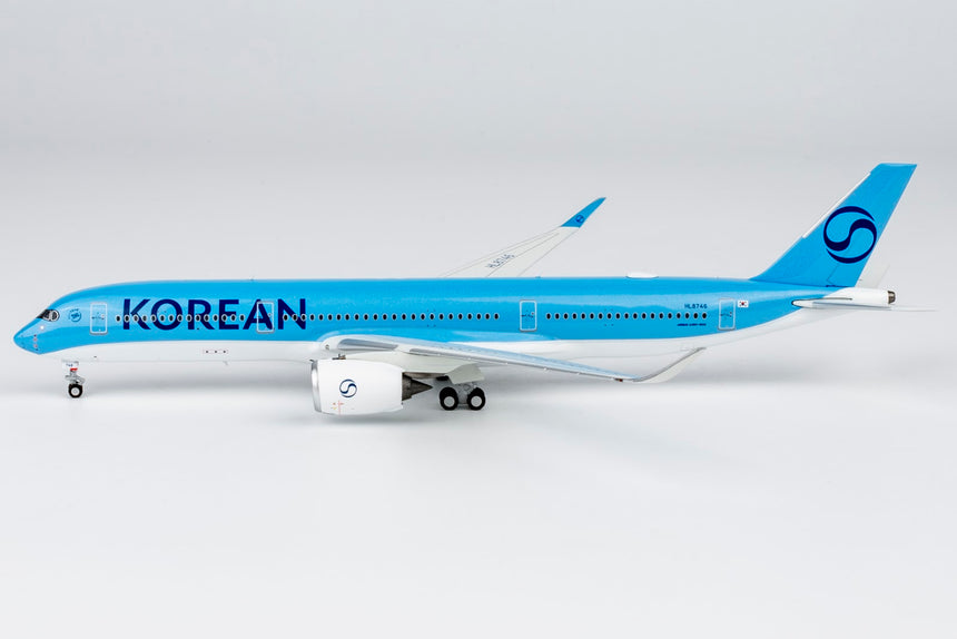 NG Models Korean Air Airbus A350-900 HL8746 New Livery 1/400 Aircraft Scale Model