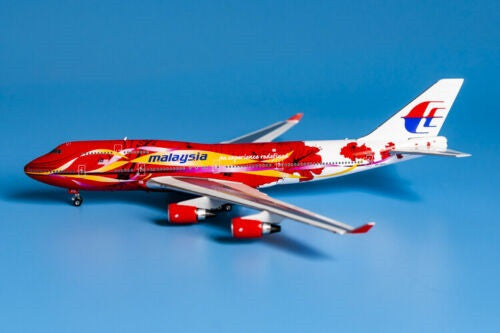 Phoenix Malaysian Airlines Boeing 747-400 Hibiscus Livery 9M-MPD 1/400 Aircraft Scale Model