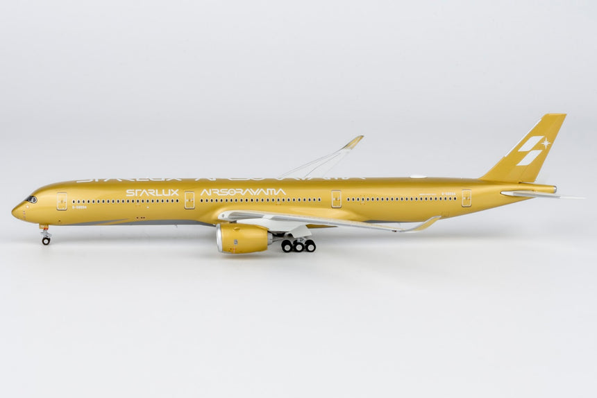 NG Models Starlux Airlines Airbus A350-1000 B-58554 (Airsorayama Golden) 1/400 Aircraft Scale Model