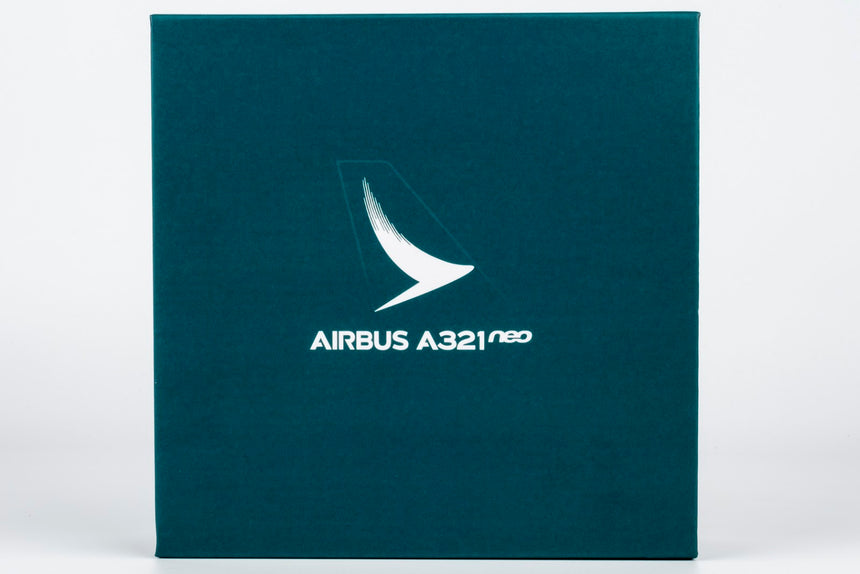 NG Models Cathay Pacific Airways Airbus A321neo B-HQD (Large titles) (ULTIMATE) 1/400 Aircraft Scale Model