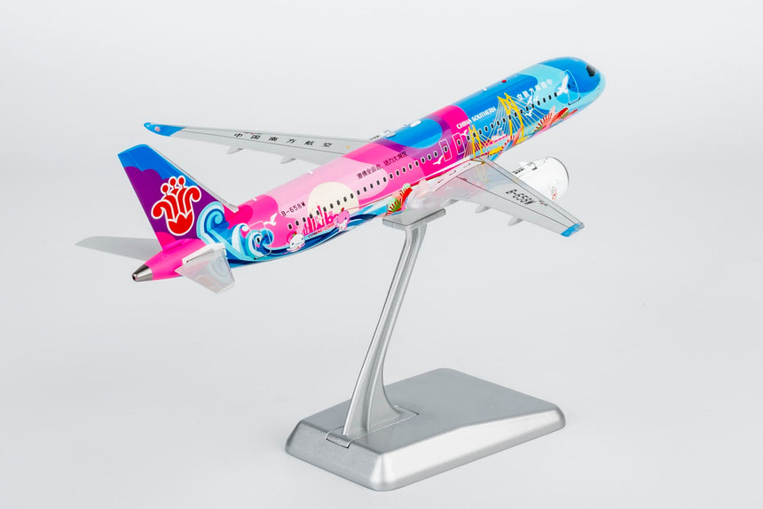 NG Models China Southern COMAC C919 B-658W 1/200