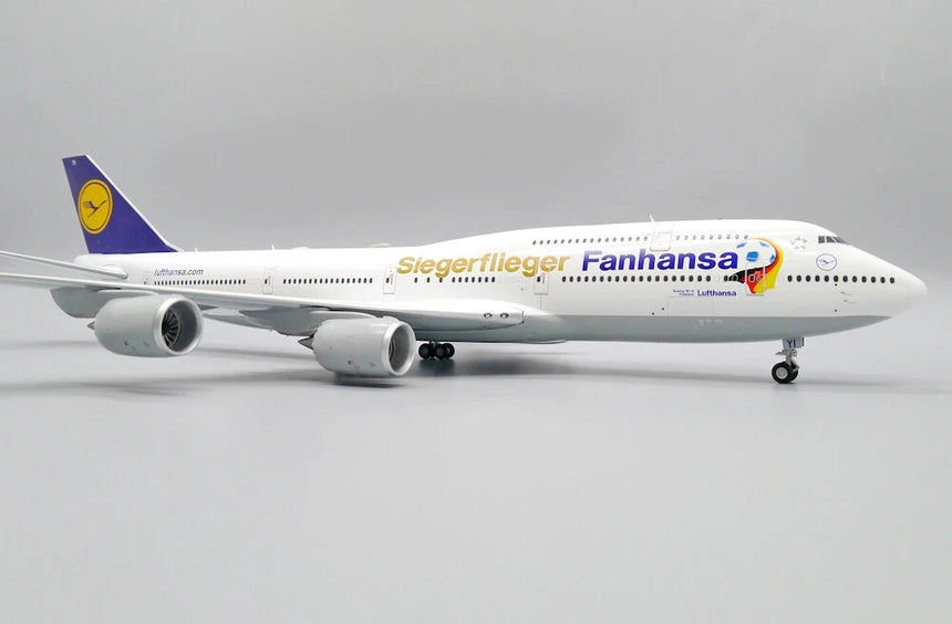 JC Wings Lufthansa Boeing 747-8i "Fanhansa" (D-ABYI) 1/200 Aircraft Scale Model