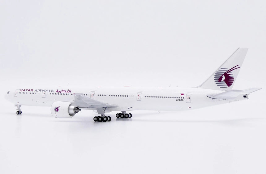 JC Wings Qatar Airways Boeing 777-300ER "All White" (A7-BOC) 1/400 Aircraft Scale Model