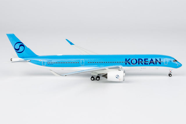 NG Models Korean Air Airbus A350-900 HL8746 New Livery 1/400 Aircraft Scale Model