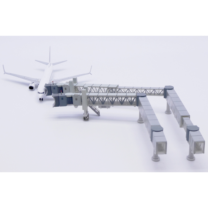 JC Wings Air Passenger Bridge B737 (Transparent) 1/400 Scale Model Accessory