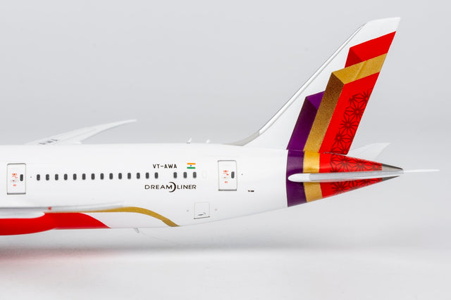 NG Models Air India Boeing 787-9 Dreamliner VT-AWA (Air India's first 787-9 in new standard livery) (Ultimate) 1/400 Aircraft Scale Model