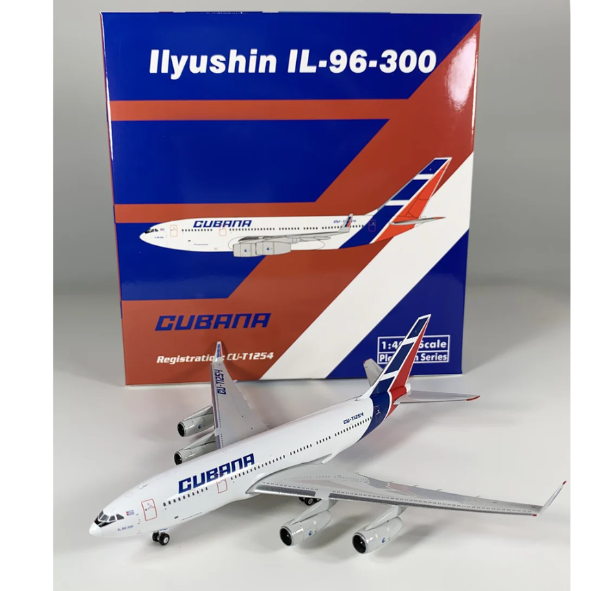 Phoenix Cubana Ilyushin IL-96-300 CU-T1254 1/400 Aircraft Scale Model
