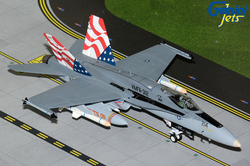 GeminiJets USMC F/A-18C 165214 VMFA-312 US Flag Design 1/72 Aircraft Scale Model