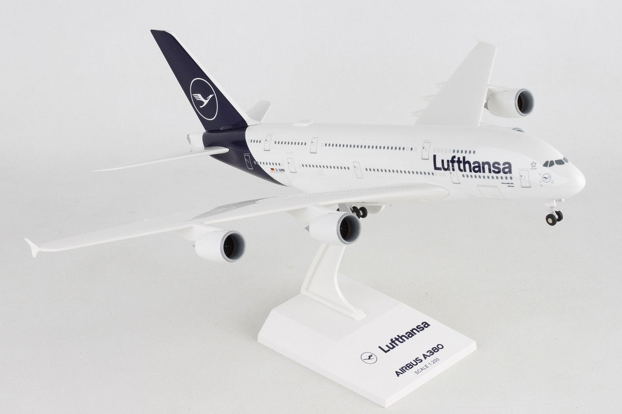 SkyMarks Lufthansa Airbus A380 1/200 Aircraft Scale Model