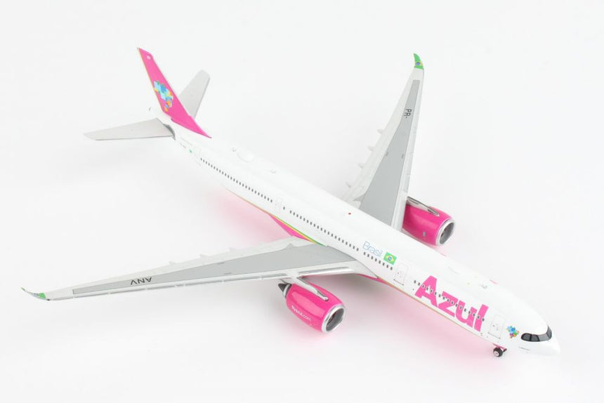 Phoenix Azul Airbus A330-900Neo PR-ANV 1/400 Scale