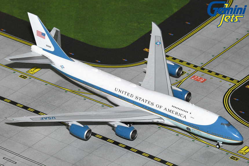 GeminiJets USAF VC-25B (B747-8) 30000 New Air Force One 1/400 Scale