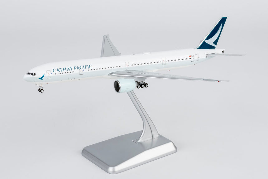 NG Models Cathay Pacific Airways Boeing 777-300ER B-KPF Ultimate 1/400 Aircraft Scale Model