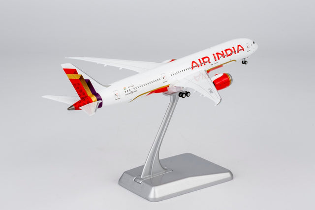 NG Models Air India Boeing 787-9 Dreamliner VT-AWA (Air India's first 787-9 in new standard livery) (Ultimate) 1/400 Aircraft Scale Model