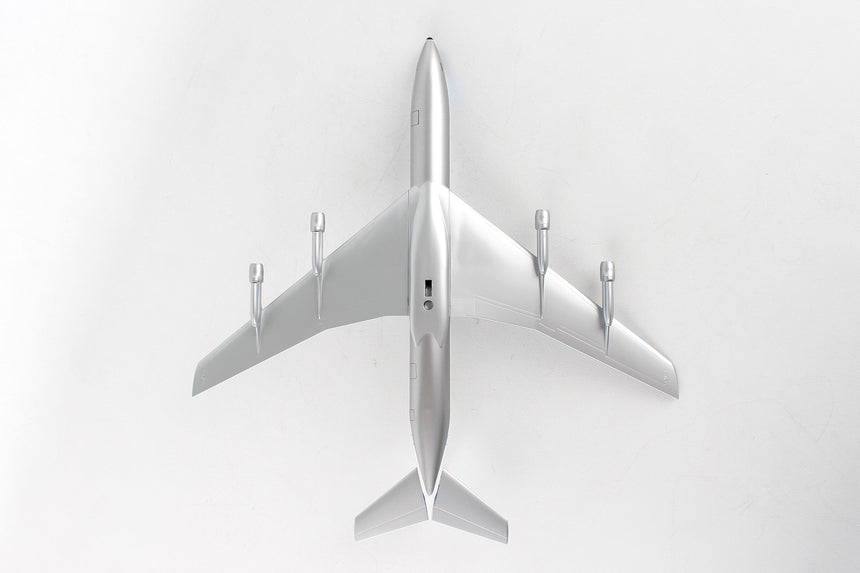 SkyMarks Pan Am Boeing 707 1/150 Aircraft Scale Model