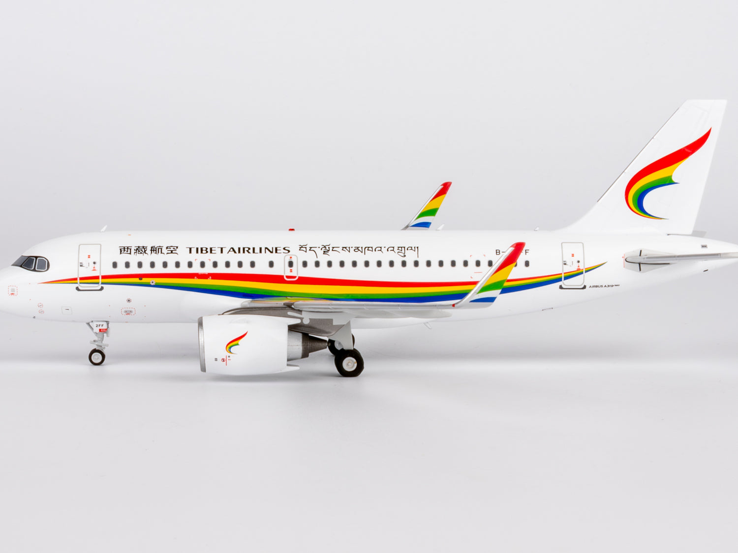 NG Models Tibet Airlines Airbus A319neo B-32FF 1/200 Aircraft Scale Model