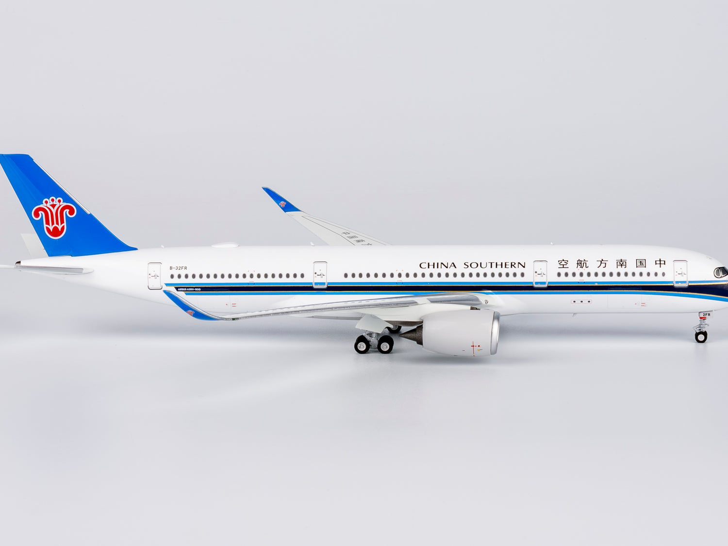 NG Models China Southern Airlines Airbus A350-900 B-32FR 1/400 Scale