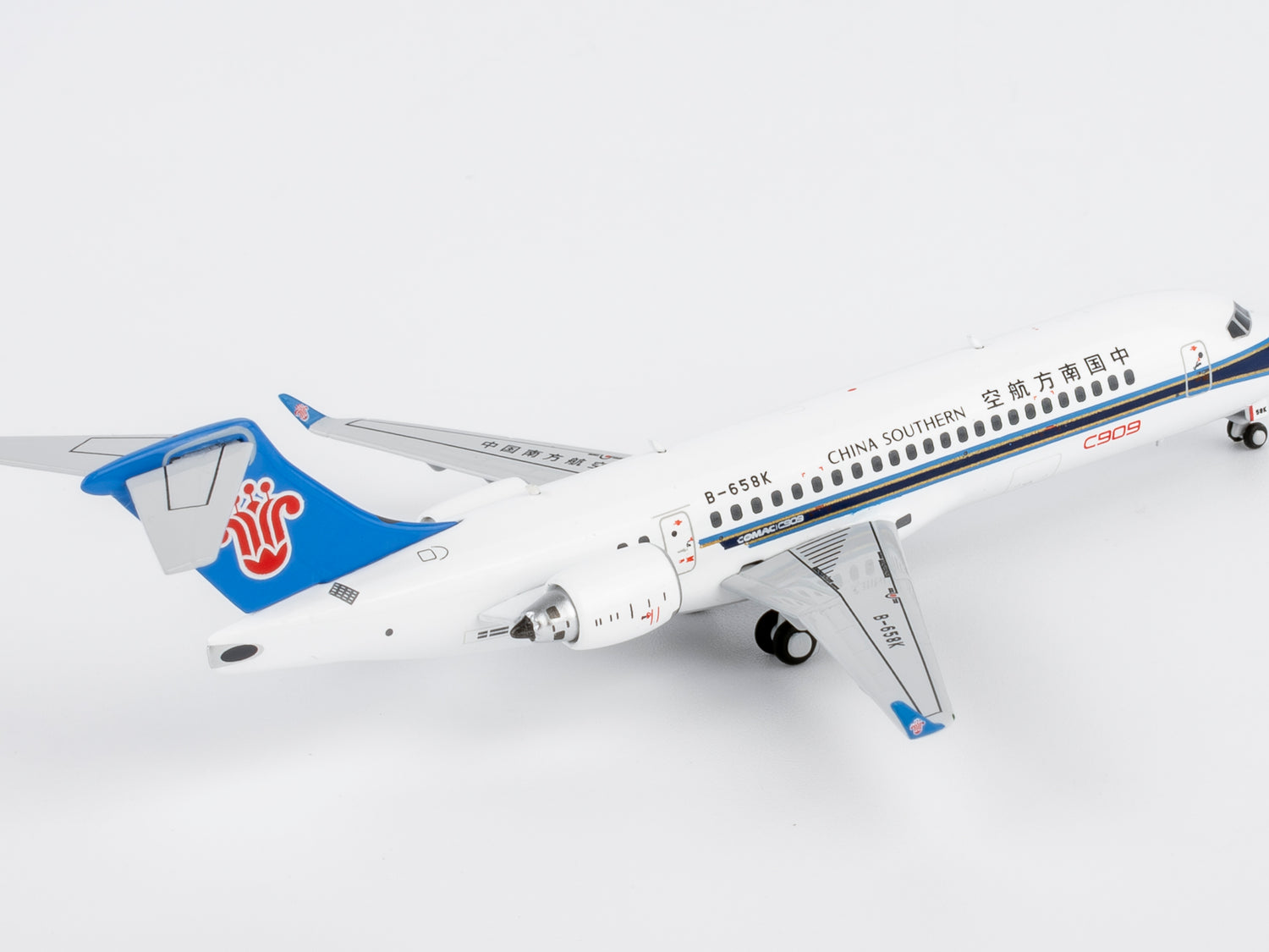 NG Models China Southern Airlines COMAC C909 B-658K 1/400 Aircraft Scale Model