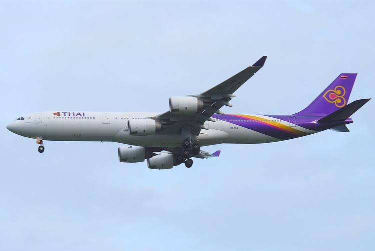Phoenix Thai Airways Airbus A340-500 HS-TLB 1/400 Aircraft Scale Model