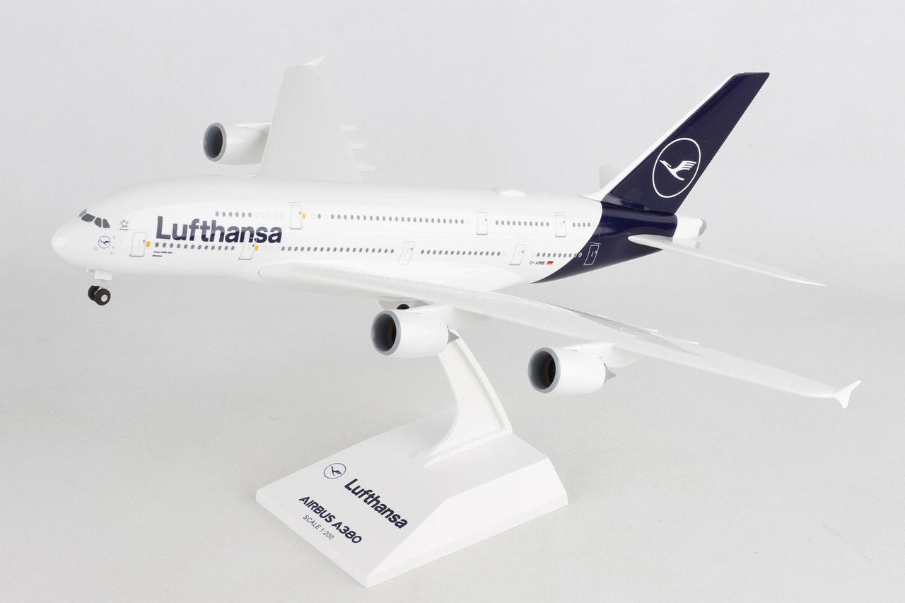 SkyMarks Lufthansa Airbus A380 1/200 Aircraft Scale Model