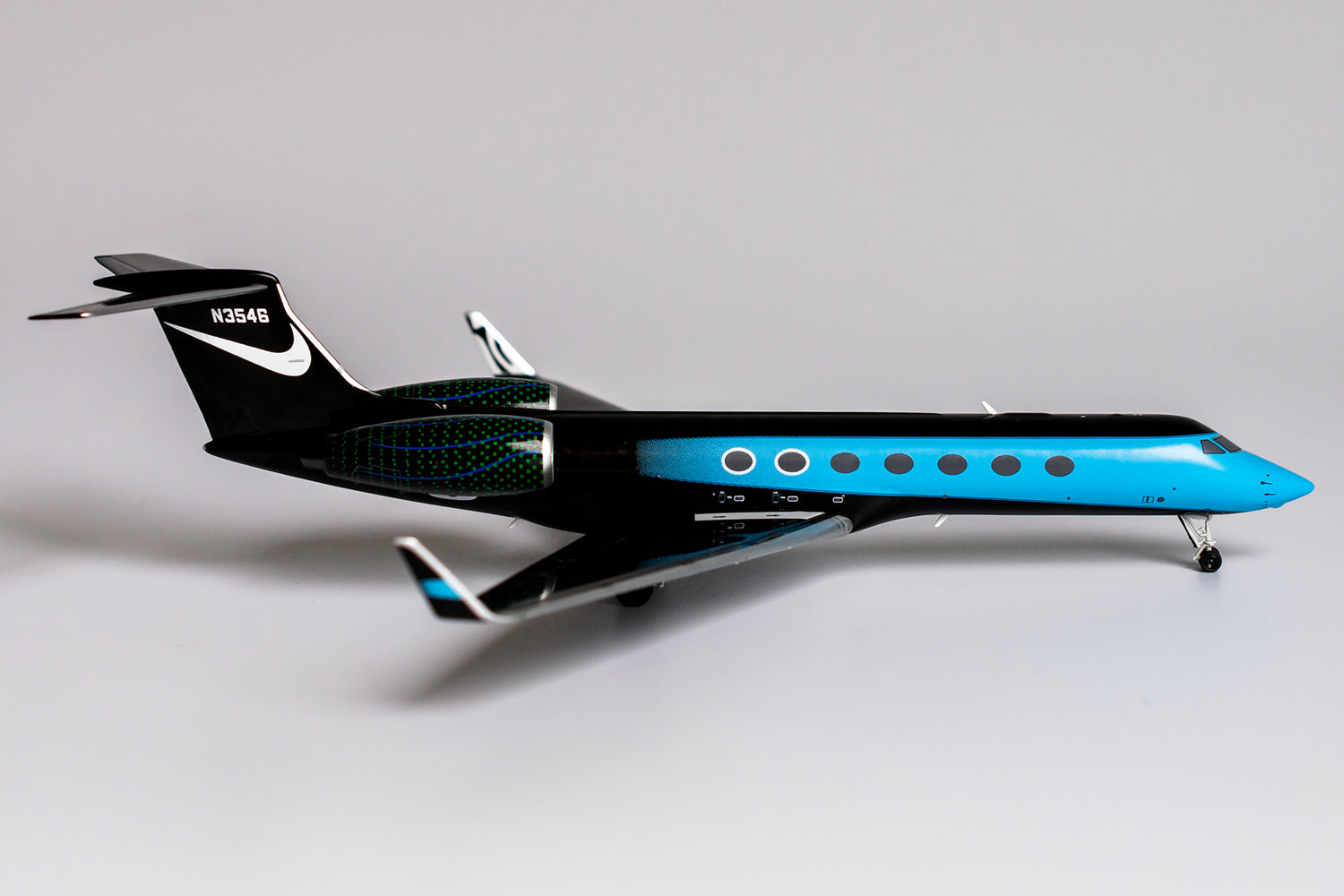 NG Models Gulfstream G550 N3546 1/200 Scale