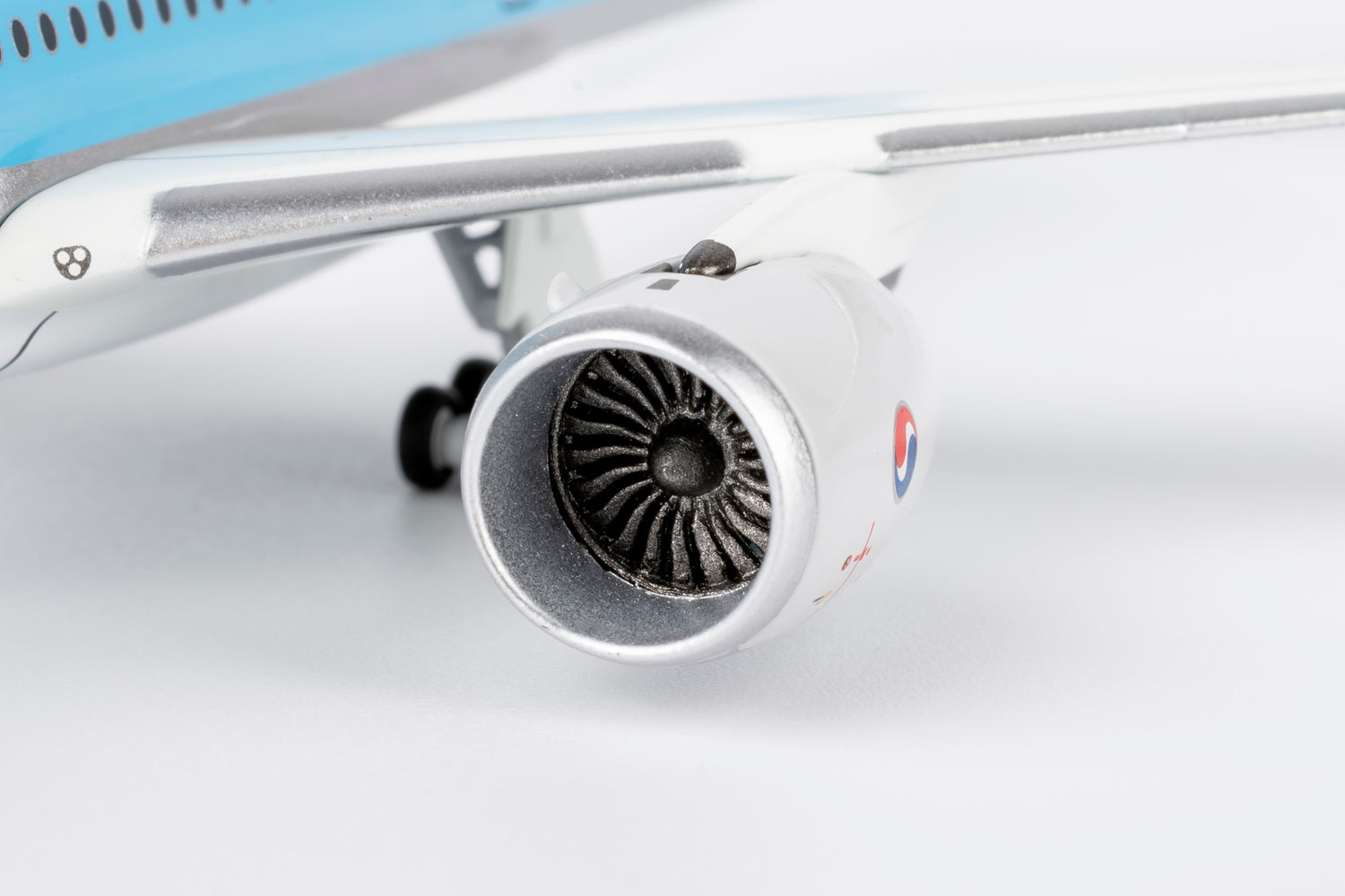 NG Models Korean Air Airbus A350-900 HL8597 1/400 Aircraft Scale Model