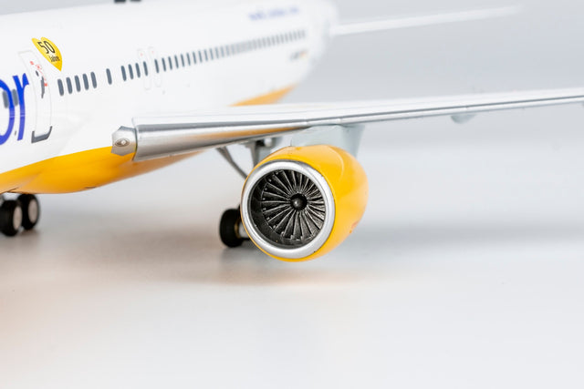 NG Models Condor Boeing 757-200 D-ABNF Thomas Cook tail 1/200 Aircraft Scale Model