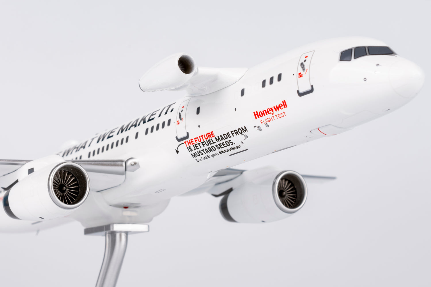 NG Models Honeywell Aviation Services 2021's Livery "The future is what we make it." Boeing 757-200 N757HW (with test bed) 1/200 Scale
