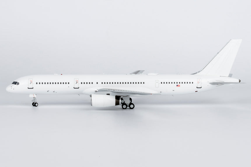 NG Models USA - Air Force C-32B (Boeing 757-200) 02-4452 1/200 Aircraft Scale Model