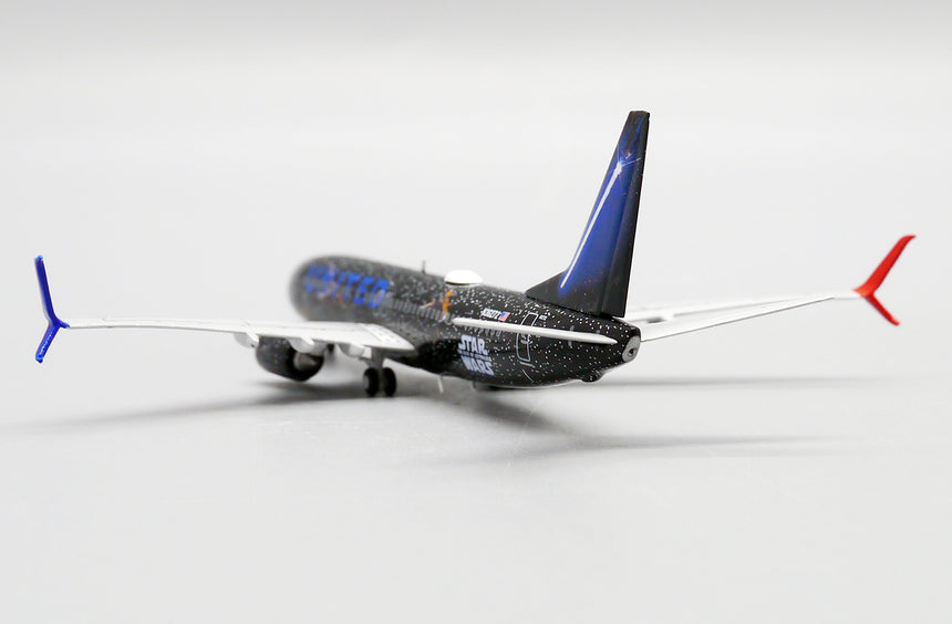 JC Wings United Boeing 737-800 (N36272) 1/400 Aircraft Scale Model