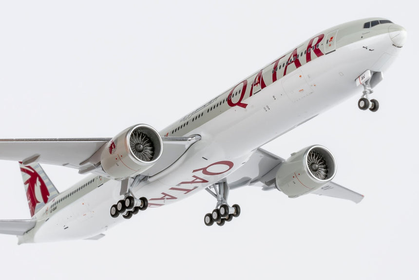 NG Models Qatar Airways Boeing 777-300ER A7-BAV 1/400 Aircraft Scale Model