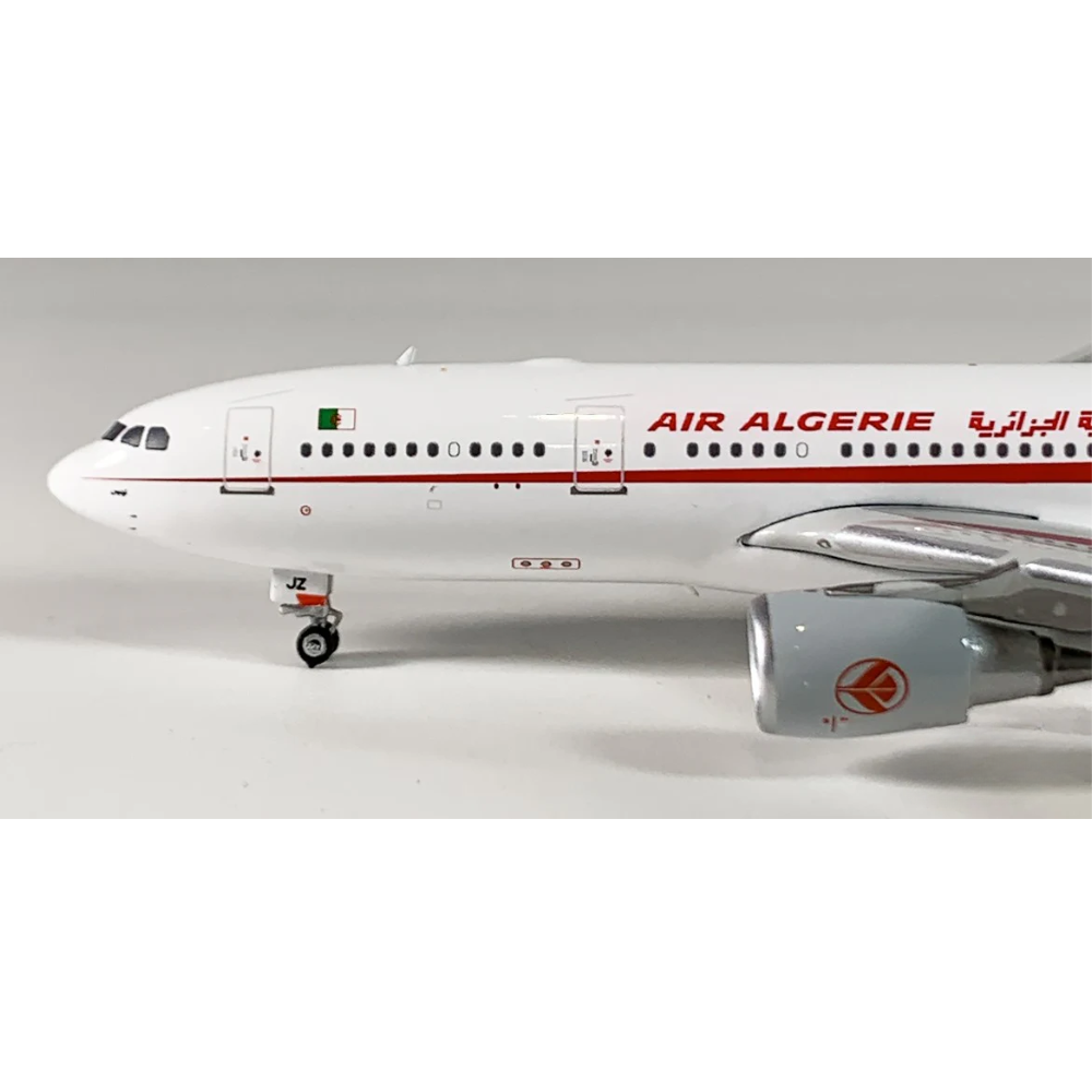 Phoenix Air Algerie Airbus A330-200 7T-VJZ 1/400 Aircraft Scale Model