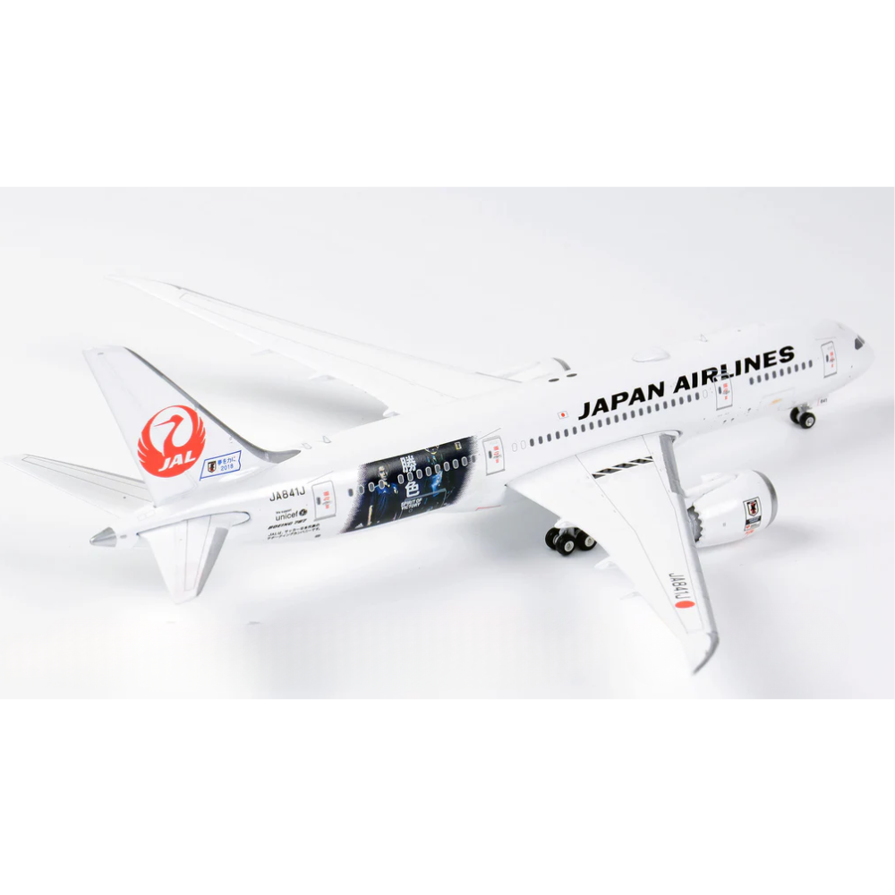 Phoenix JAL Boeing 787-8 "Spirit of Victory" JA841J 1/400 Aircraft Scale Model