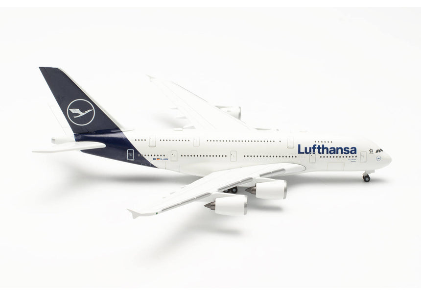 Herpa Lufthansa Airbus A380 – D-AIMK "Düsseldorf" 1/500 Aircraft Scale Model