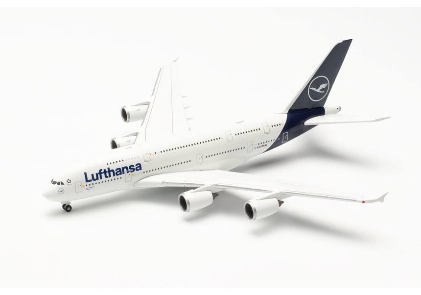 Herpa Lufthansa Airbus A380 – D-AIMK "Düsseldorf" 1/500 Aircraft Scale Model