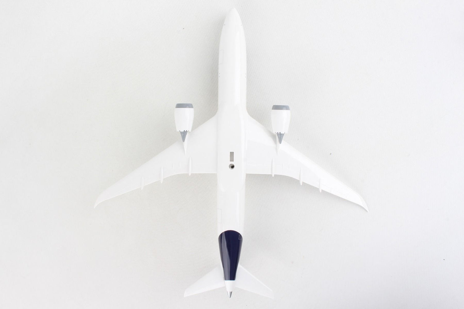 SkyMarks Lufthansa Boeing B787-9 1/200 Scale