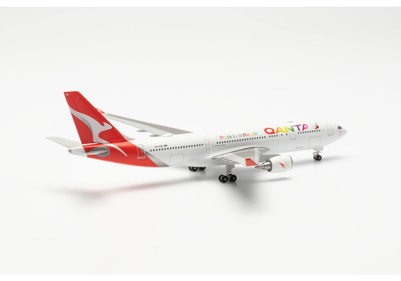Herpa Qantas Airbus A330-200 "Pride is in the Air" – VH-EBL "Whitsundays" 1/500 Scale