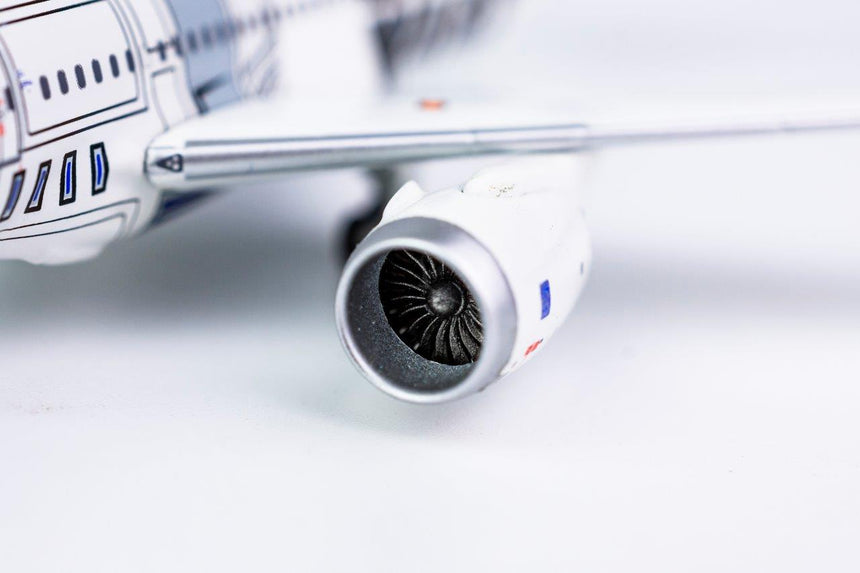 JetHut All Nippon Airways 787-9 Dreamliner JA873A (R2-D2 SW) 1/400 Aircraft Scale Model