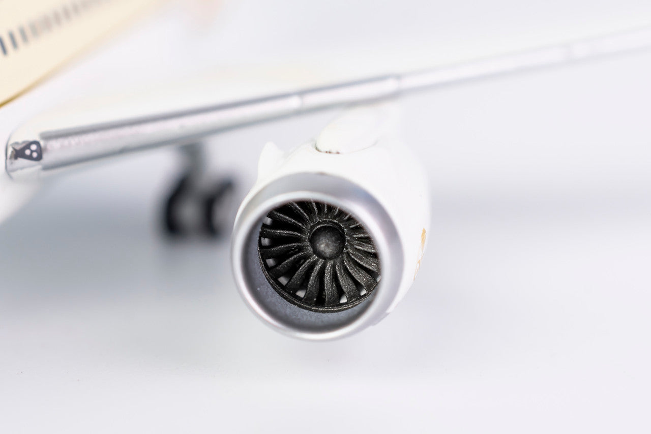 NG Models Saudia Boeing 787-9 HZ-ARE '75th Anniversary' 1/400 NG55077