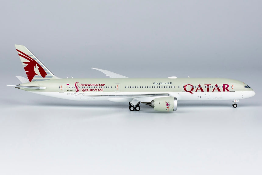 NG Models Qatar Airways Boeing B787-9 Dreamliner A7-BHC 1/400 Scale